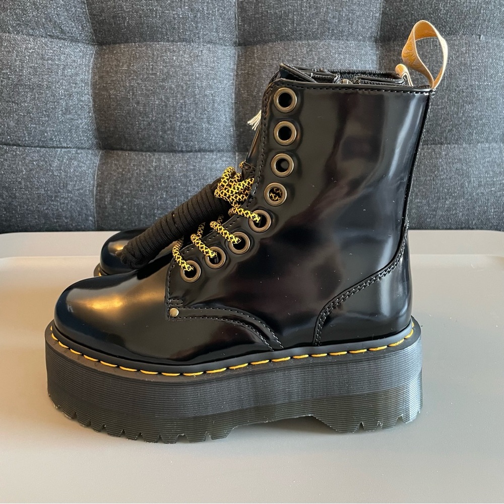 Dr Martens Vegan Jadon Max Platform Boots Women’s Black - Picture 2 of 7